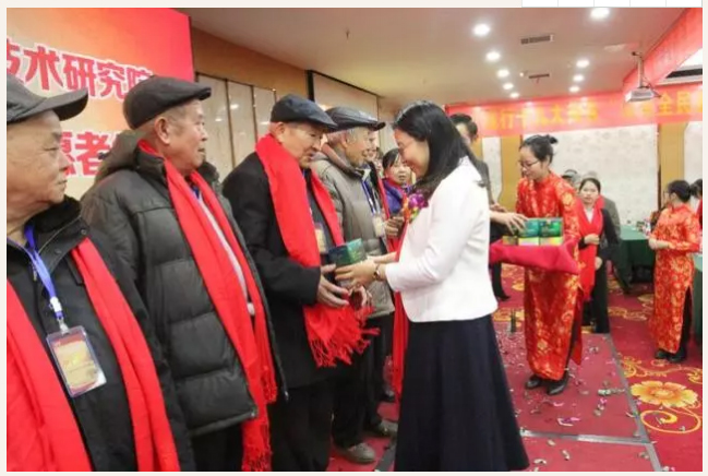 ��������רעΪ����·���ϵ�����ƽ̨