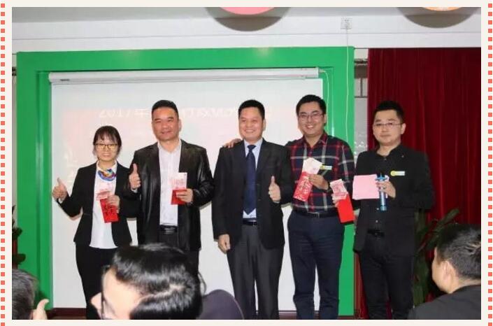 ��������רעΪ����·���ϵ�����ƽ̨