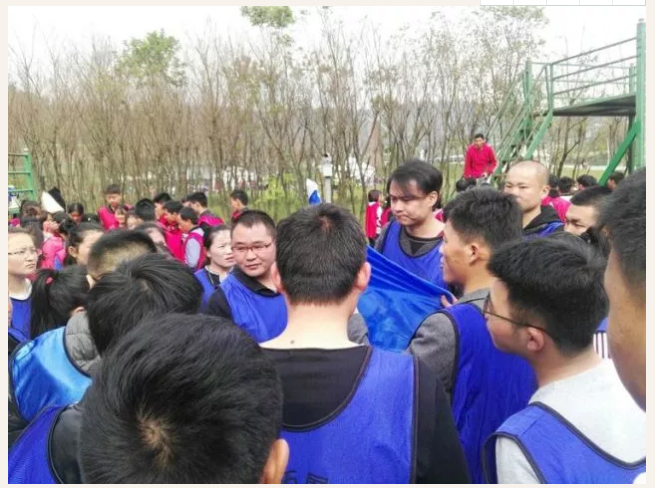 ��������רעΪ����·���ϵ�����ƽ̨