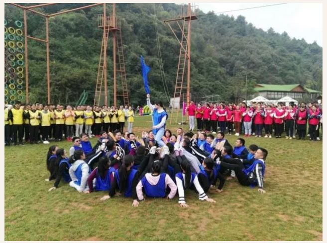 ��������רעΪ����·���ϵ�����ƽ̨