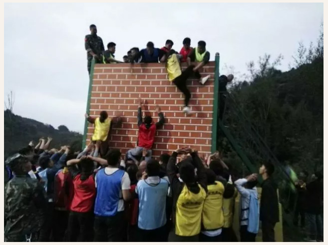 ��������רעΪ����·���ϵ�����ƽ̨