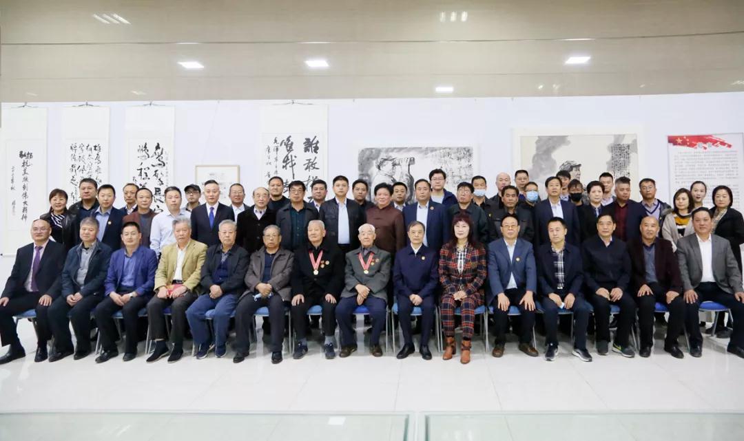 ��������רעΪ����·���ϵ�����ƽ̨