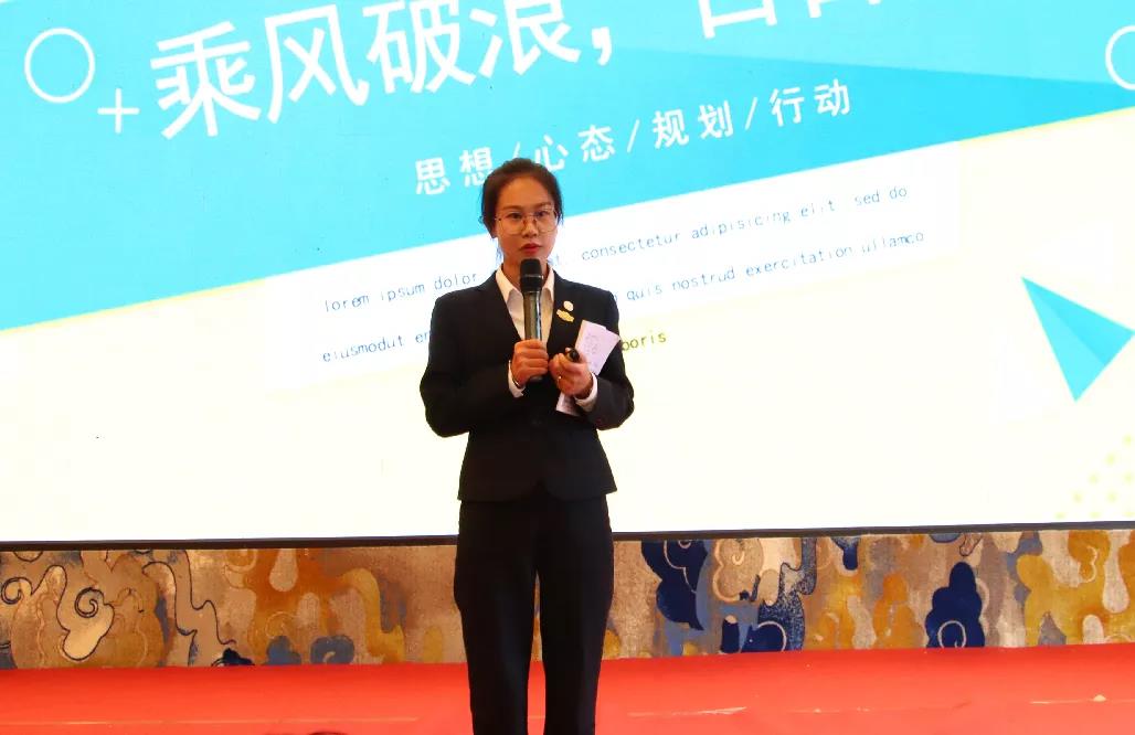 ��������רעΪ����·���ϵ�����ƽ̨