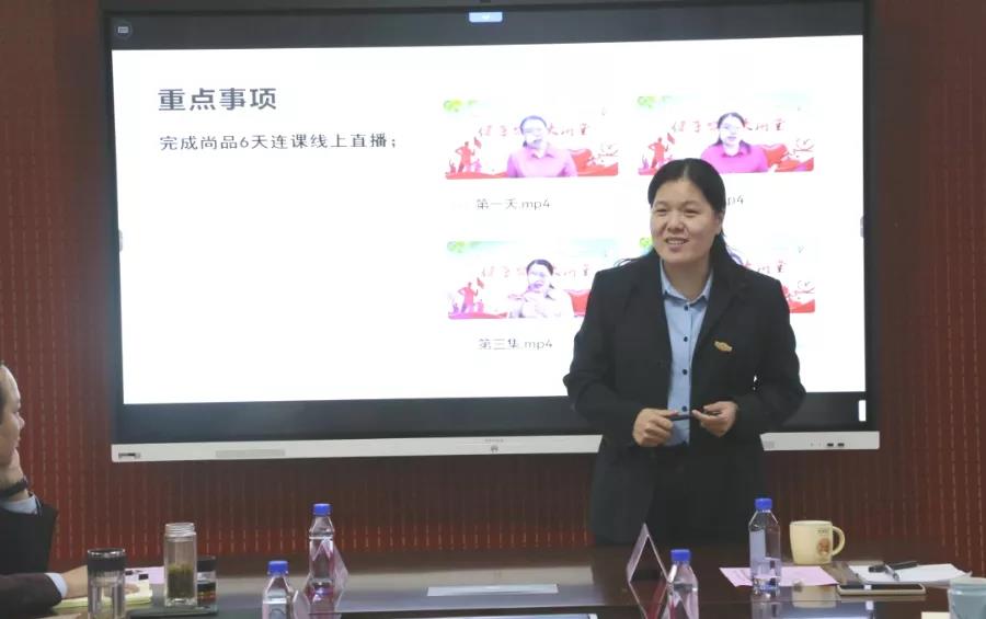 ��������רעΪ����·���ϵ�����ƽ̨