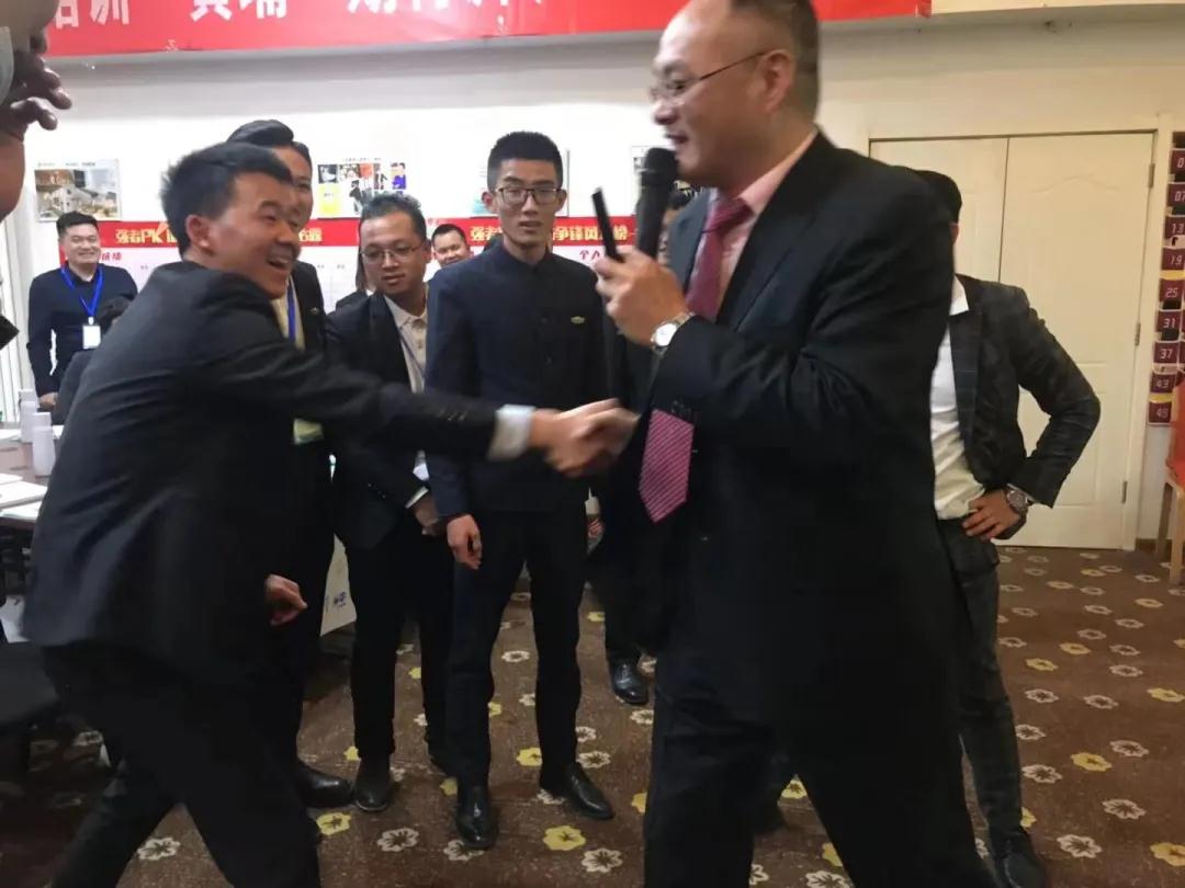 ��������רעΪ����·���ϵ�����ƽ̨