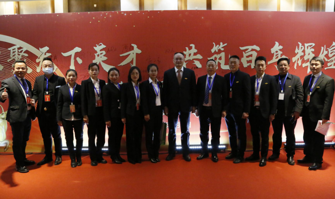 ��������רעΪ����·���ϵ�����ƽ̨