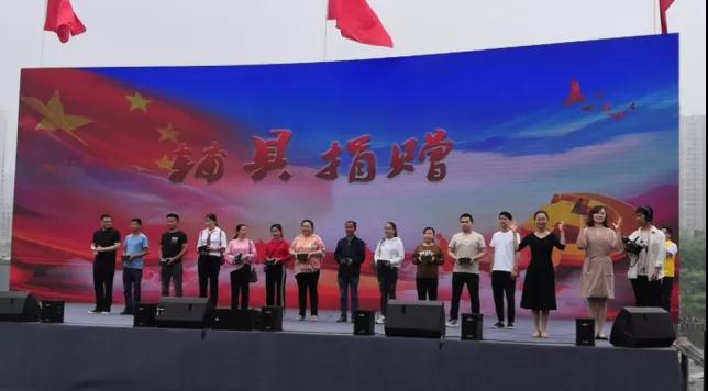 ��������רעΪ����·���ϵ�����ƽ̨