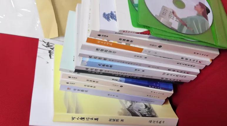 ��������רעΪ����·���ϵ�����ƽ̨