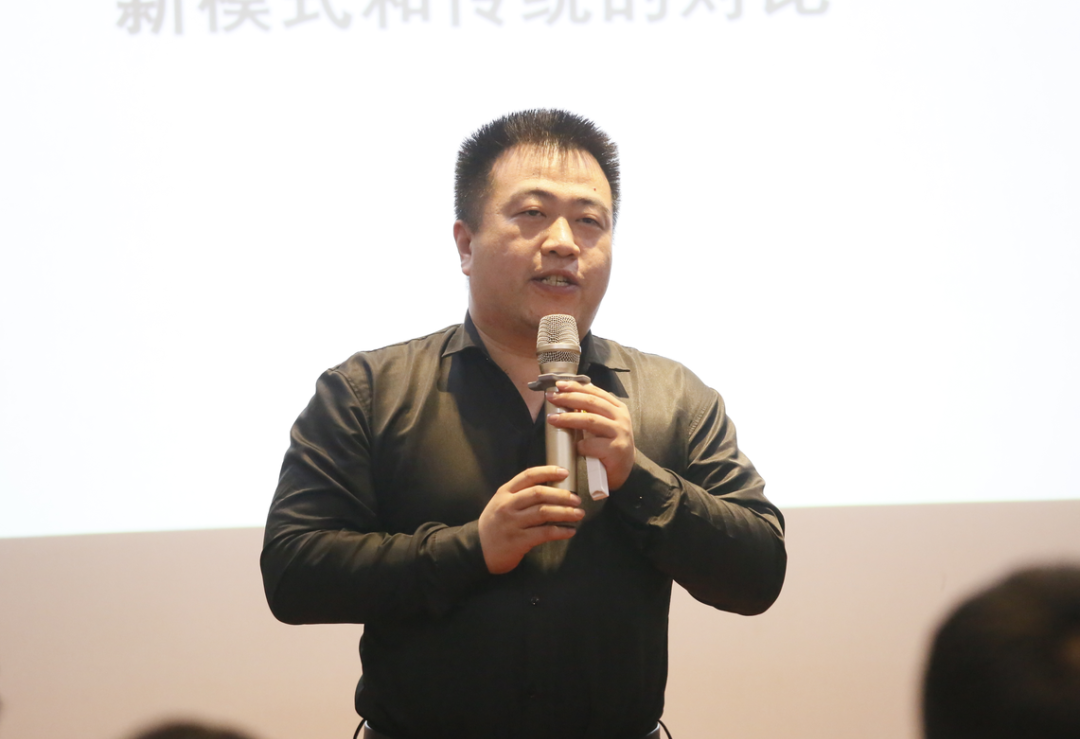 ��������רעΪ����·���ϵ�����ƽ̨