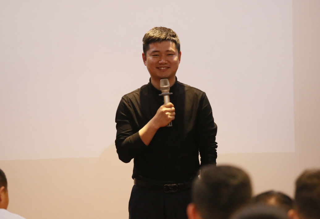 ��������רעΪ����·���ϵ�����ƽ̨