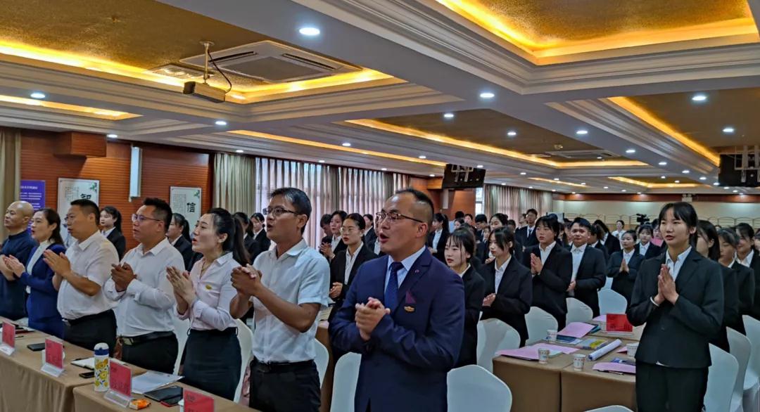 ��������רעΪ����·���ϵ�����ƽ̨