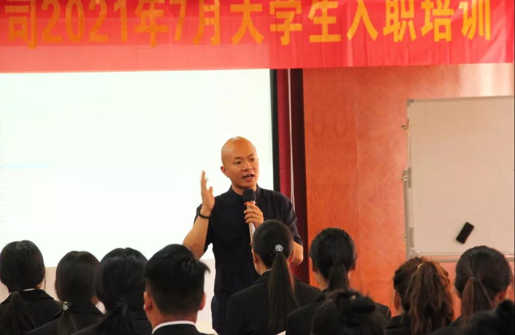 ��������רעΪ����·���ϵ�����ƽ̨