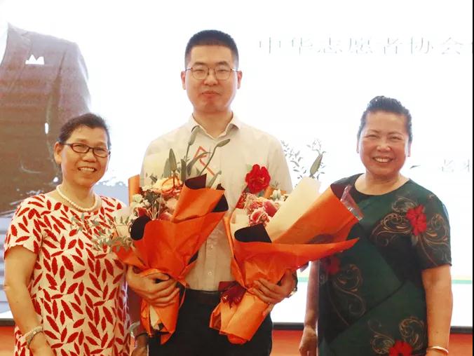 ��������רעΪ����·���ϵ�����ƽ̨