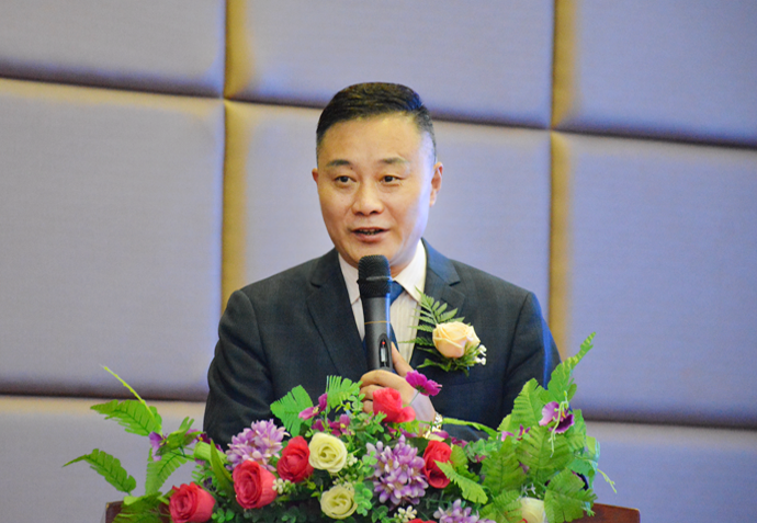 ��������רעΪ����·���ϵ�����ƽ̨