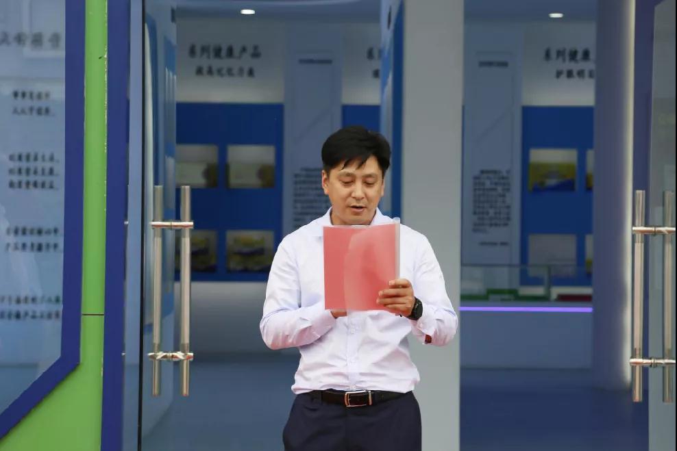 ��������רעΪ����·���ϵ�����ƽ̨