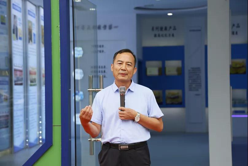 ��������רעΪ����·���ϵ�����ƽ̨