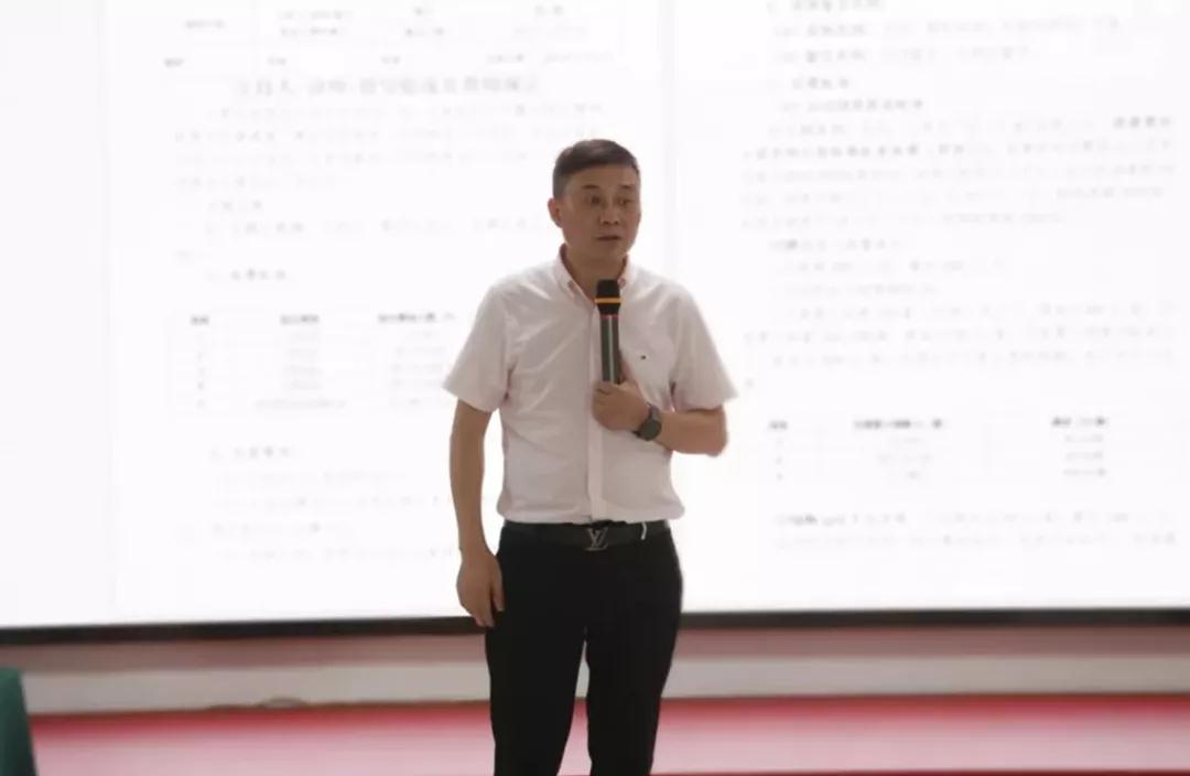 ��������רעΪ����·���ϵ�����ƽ̨