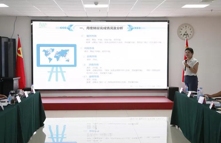 ��������רעΪ����·���ϵ�����ƽ̨