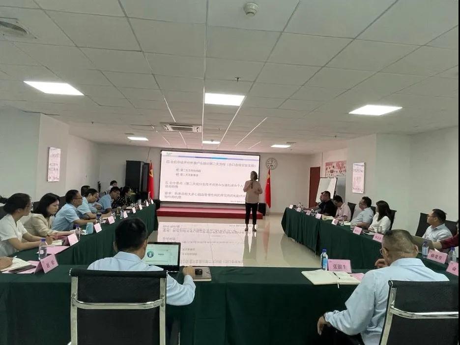 ��������רעΪ����·���ϵ�����ƽ̨