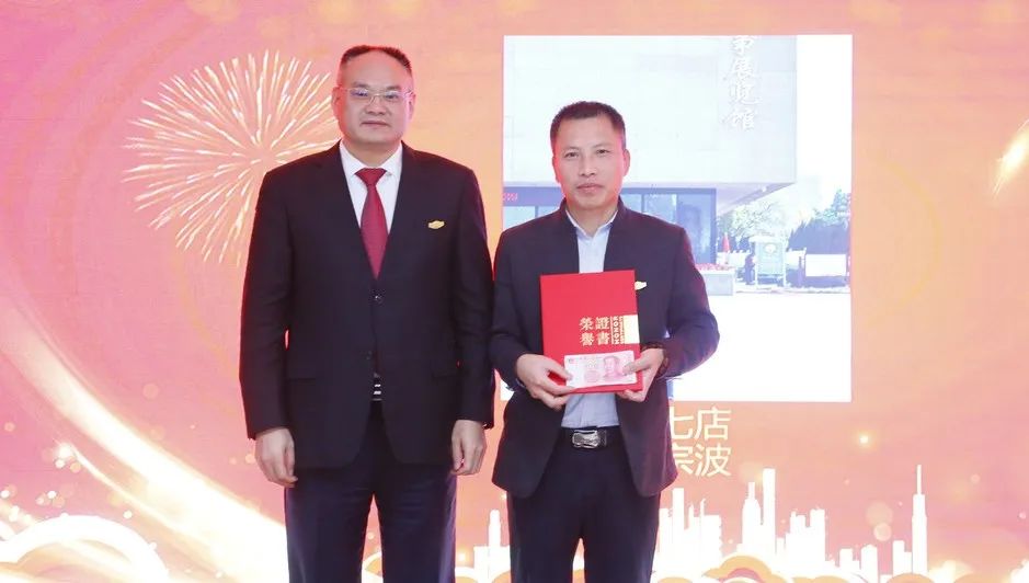 ��������רעΪ����·���ϵ�����ƽ̨