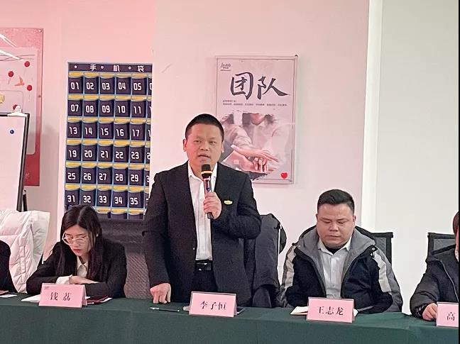 ��������רעΪ����·���ϵ�����ƽ̨