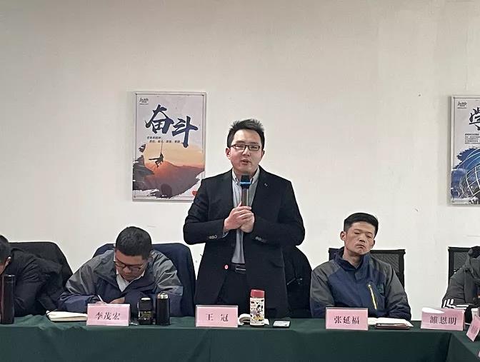 ��������רעΪ����·���ϵ�����ƽ̨