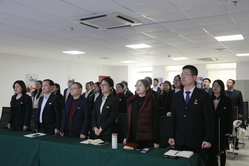 ��������רעΪ����·���ϵ�����ƽ̨