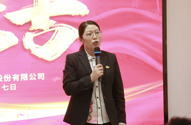 ��������רעΪ����·���ϵ�����ƽ̨