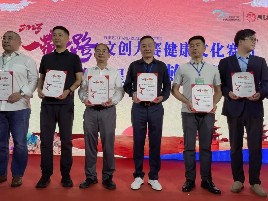 ��������רעΪ����·���ϵ�����ƽ̨