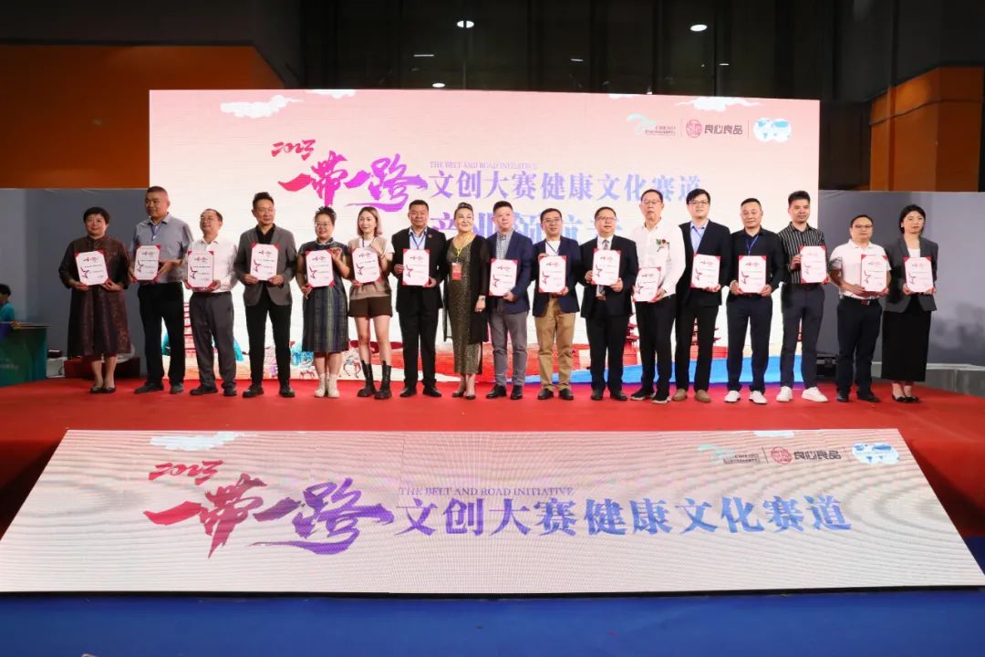 ��������רעΪ����·���ϵ�����ƽ̨