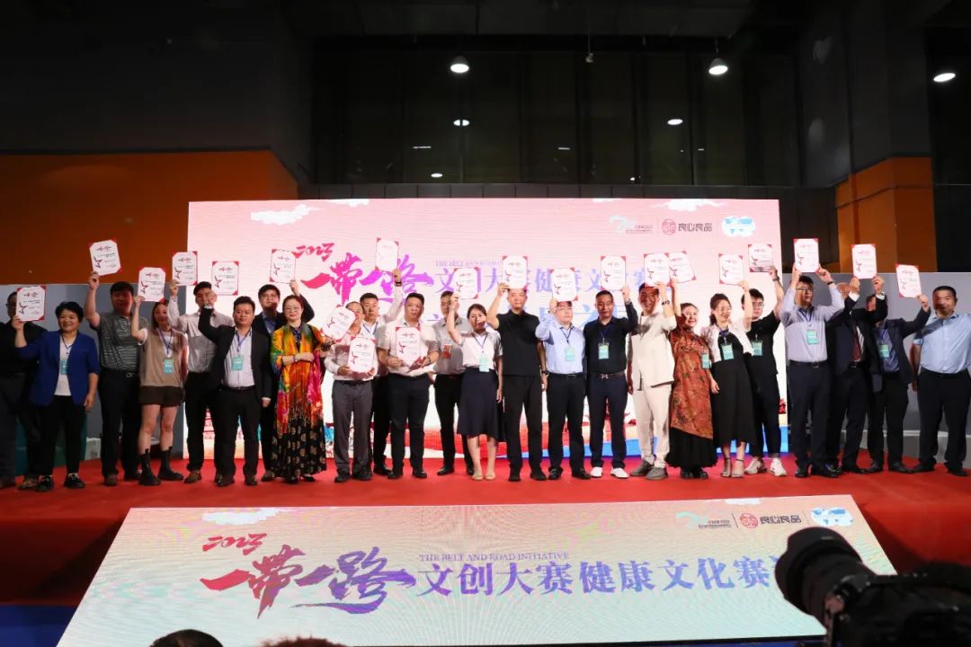 ��������רעΪ����·���ϵ�����ƽ̨