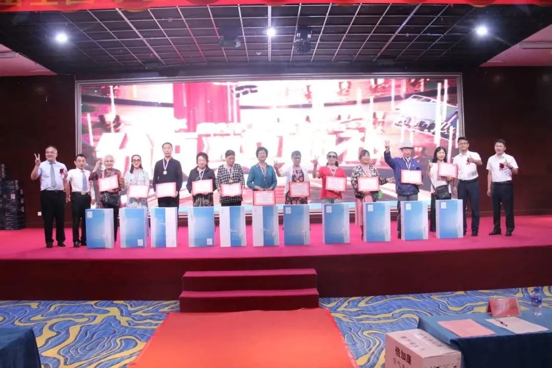 ��������רעΪ����·���ϵ�����ƽ̨