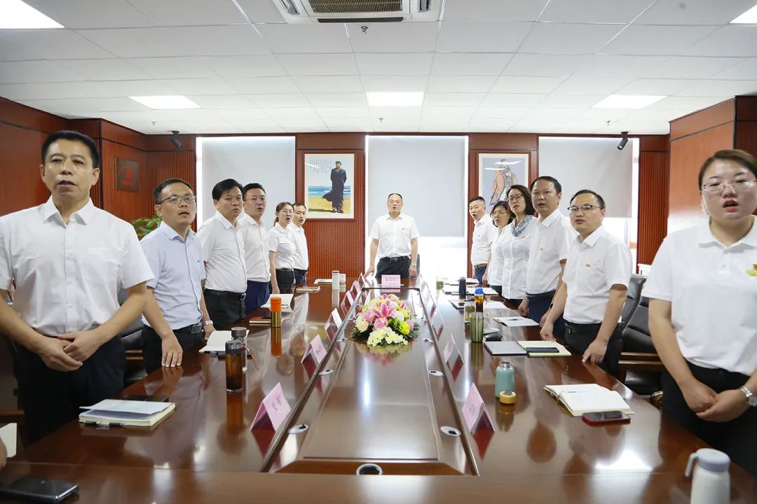 ��������רעΪ����·���ϵ�����ƽ̨