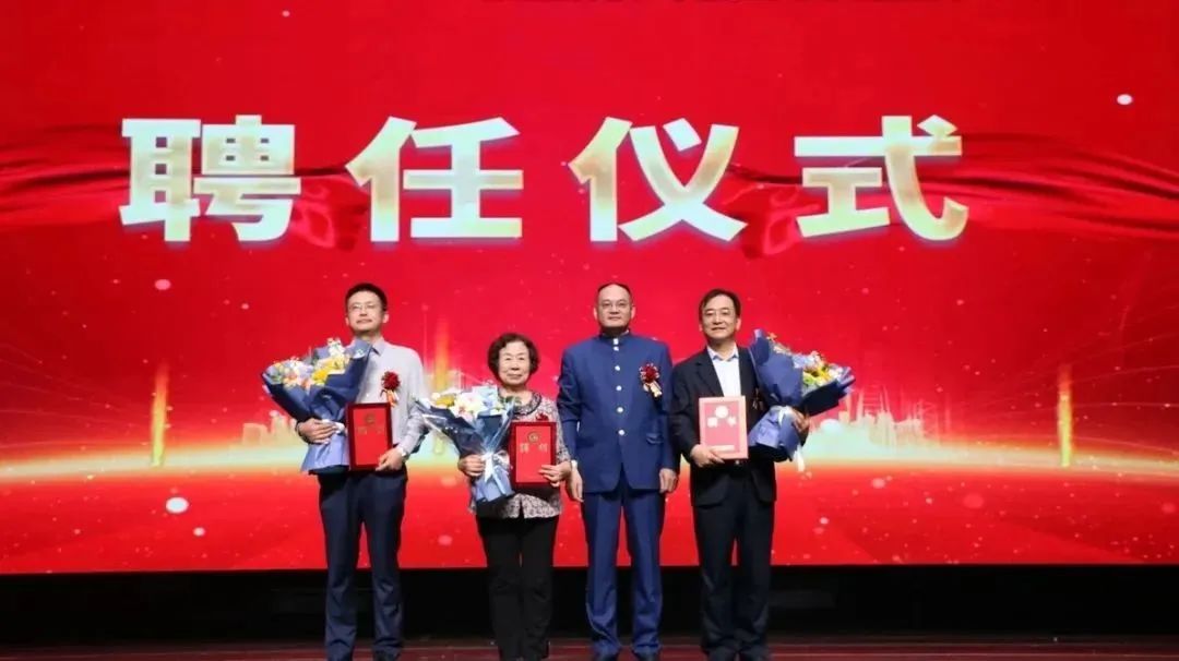 ��������רעΪ����·���ϵ�����ƽ̨