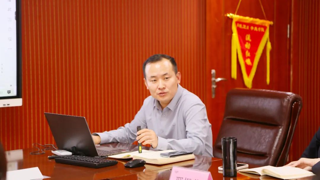 ��������רעΪ����·���ϵ�����ƽ̨