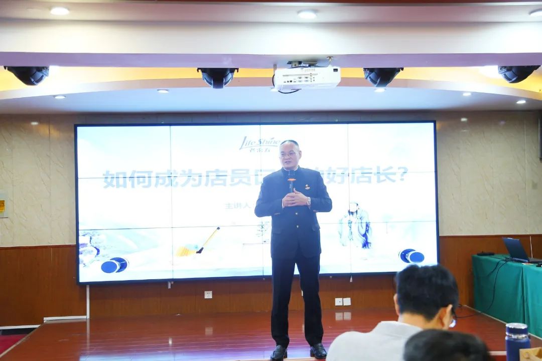 ��������רעΪ����·���ϵ�����ƽ̨