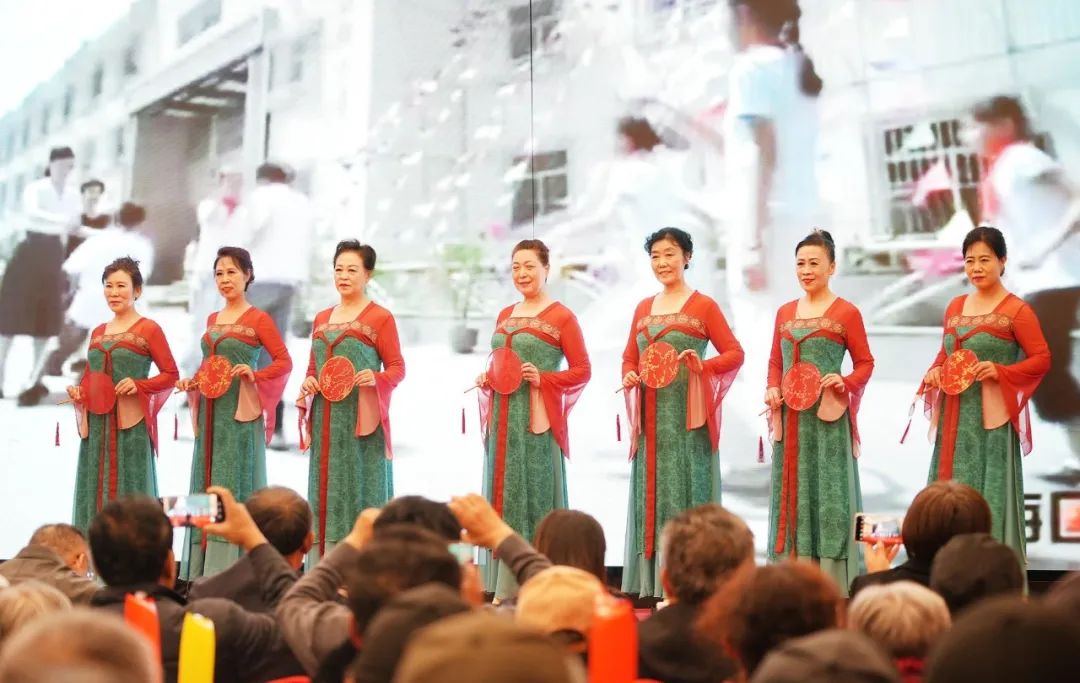 ��������רעΪ����·���ϵ�����ƽ̨