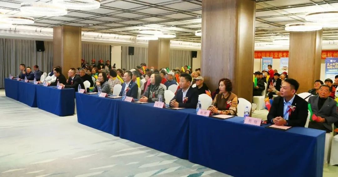 ��������רעΪ����·���ϵ�����ƽ̨