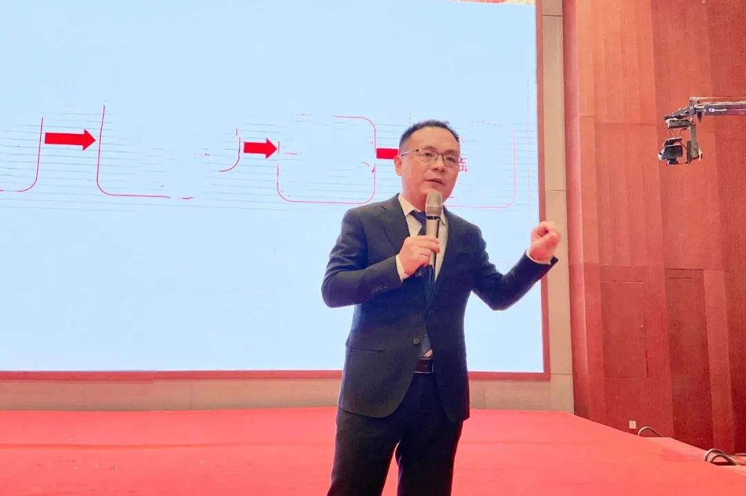 ��������רעΪ����·���ϵ�����ƽ̨