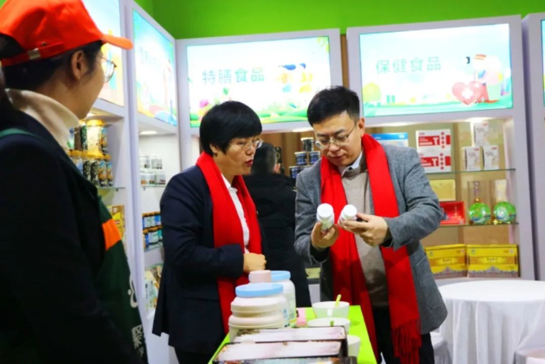 ��������רעΪ����·���ϵ�����ƽ̨