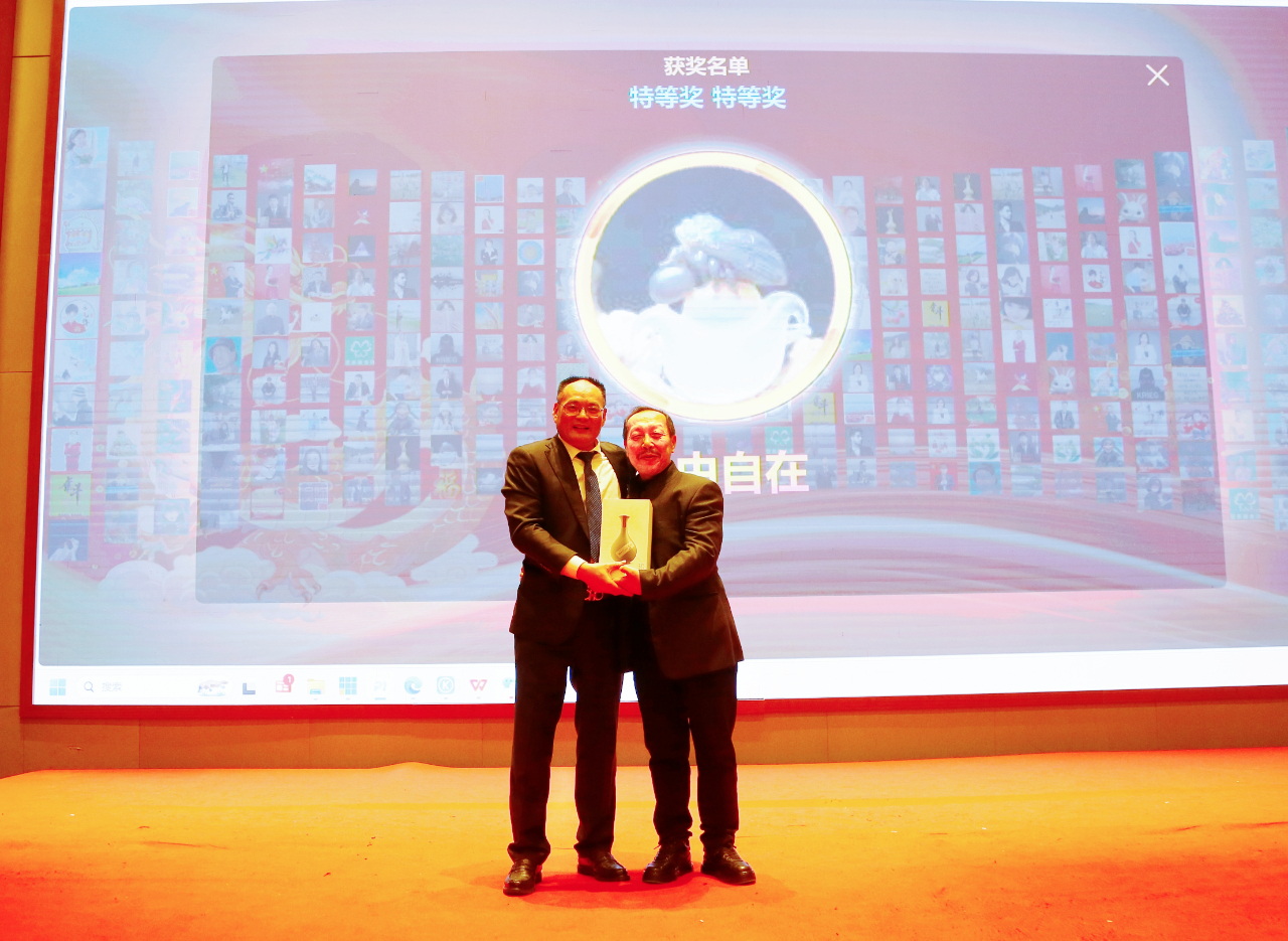 ��������רעΪ����·���ϵ�����ƽ̨