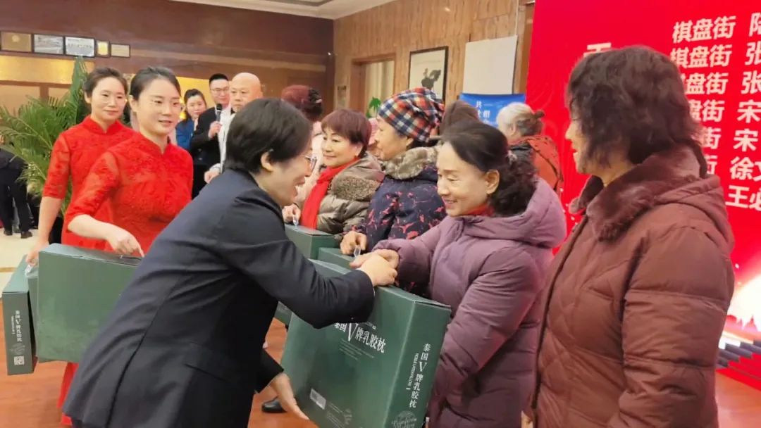 ��������רעΪ����·���ϵ�����ƽ̨