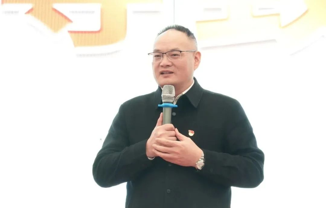 ��������רעΪ����·���ϵ�����ƽ̨