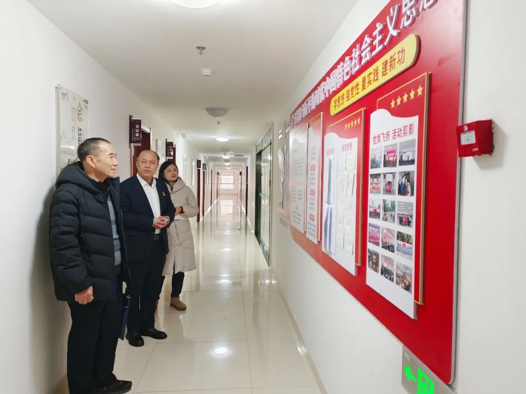 ��������רעΪ����·���ϵ�����ƽ̨