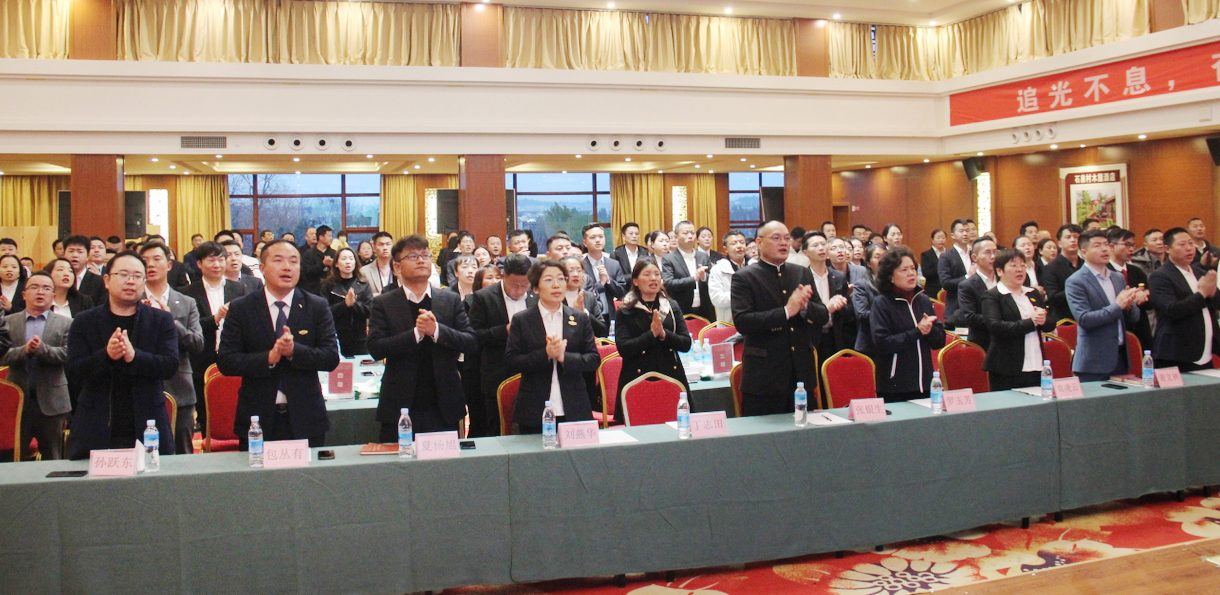 ��������רעΪ����·���ϵ�����ƽ̨