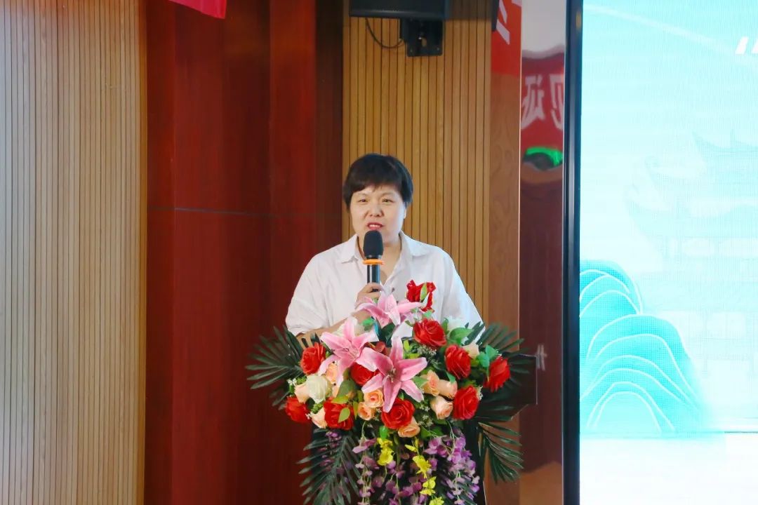 ��������רעΪ����·���ϵ�����ƽ̨