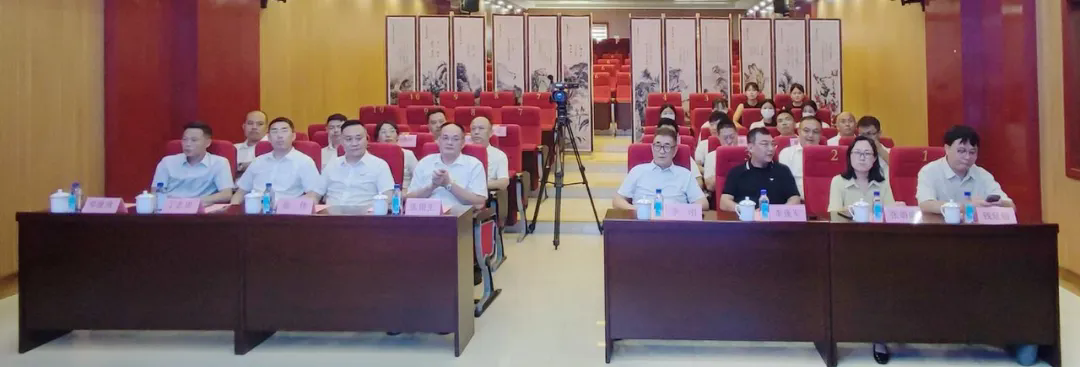 ��������רעΪ����·���ϵ�����ƽ̨