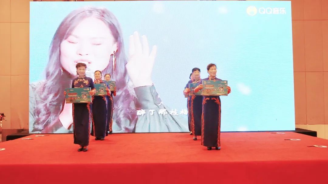 ��������רעΪ����·���ϵ�����ƽ̨