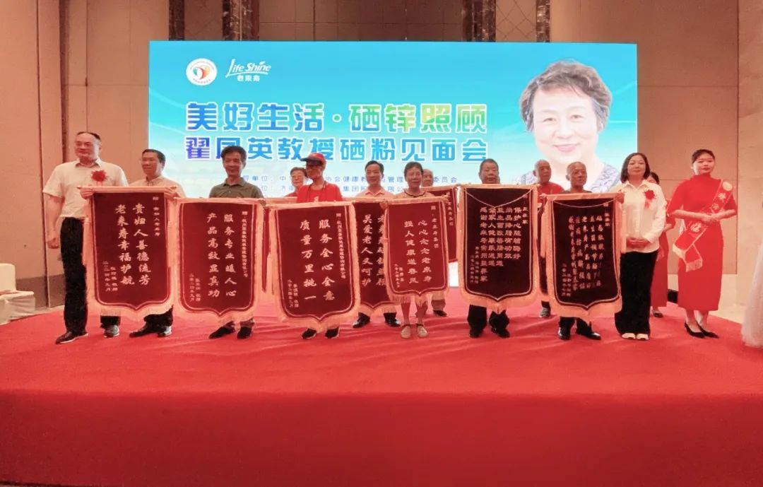 ��������רעΪ����·���ϵ�����ƽ̨