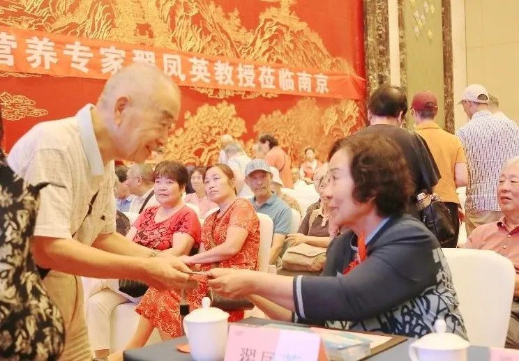 ��������רעΪ����·���ϵ�����ƽ̨